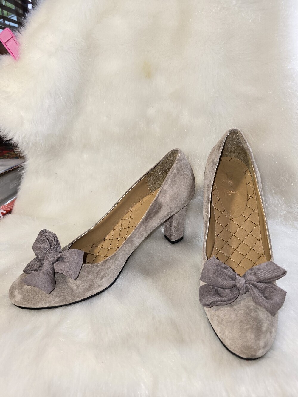 Cami Distressed Effect Taupe Suede/Crinkled Gauzy Bow Block-Heel Pumps - Women - Picture 2 of 14